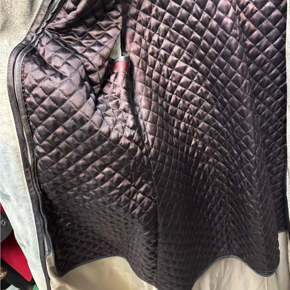 Vintage 70's Grey Suede Trench - Picture 5 of 7